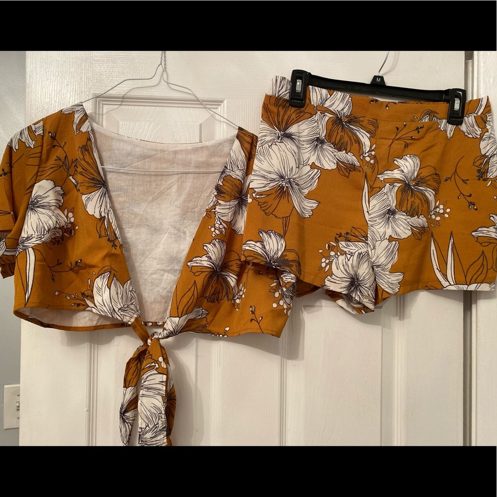 Two piece floral set